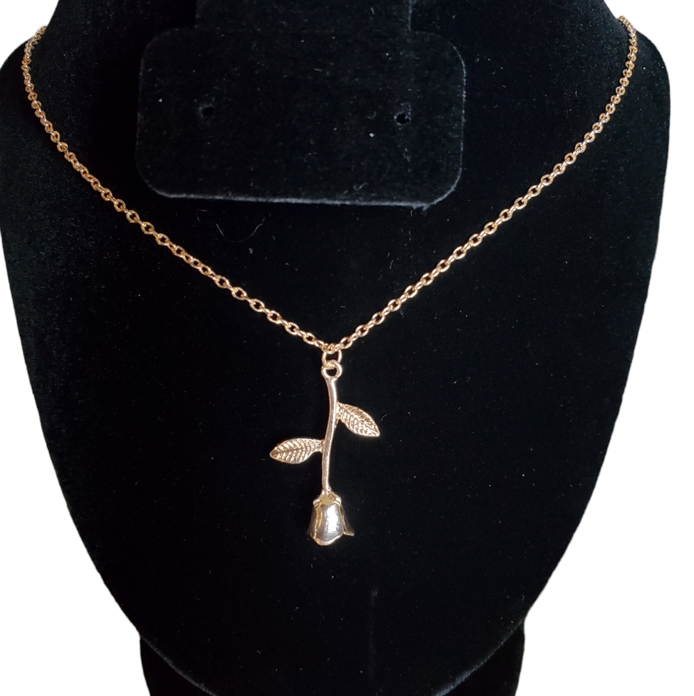 🌹Delicate rose pendant necklace - Picture 1 of 5